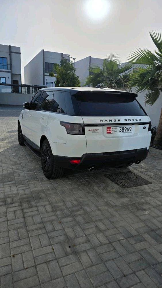 2015 Land Rover Range Rover Sport thumbnail 2