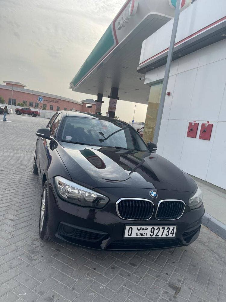 2016 BMW 1 Series Hatchback thumbnail 5
