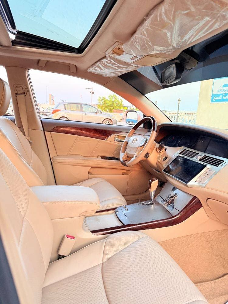 2009 Toyota Avalon thumbnail 5