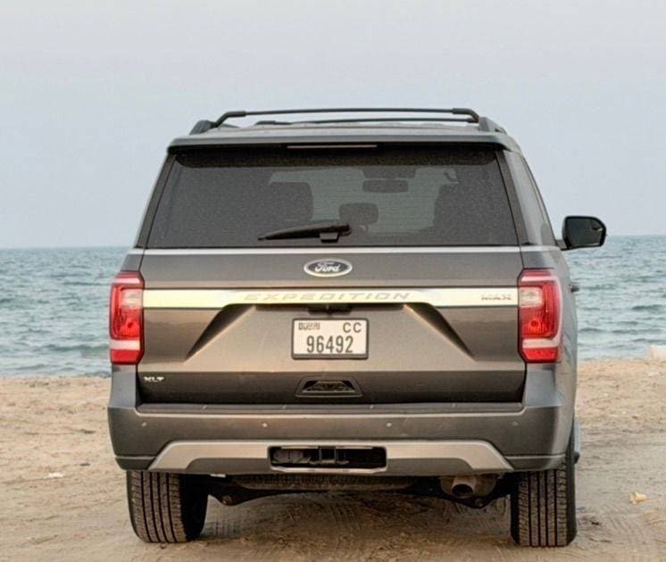 2019 Ford Excursion thumbnail 3
