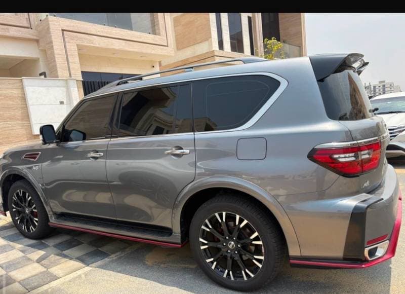 2021 Nissan Patrol thumbnail 4
