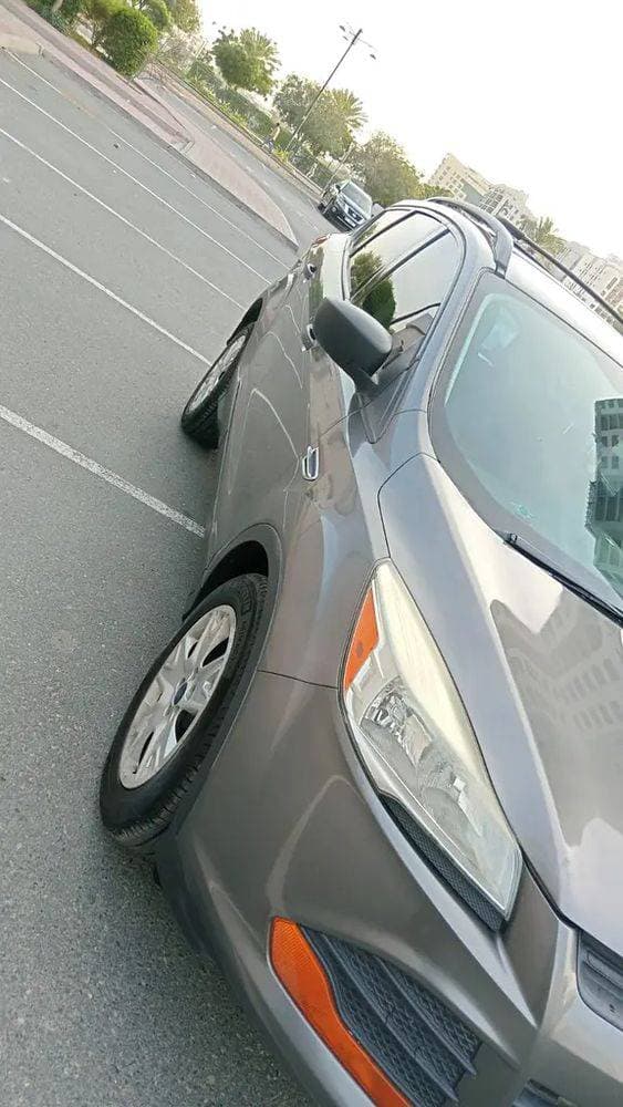 2014 Ford Escape thumbnail 3