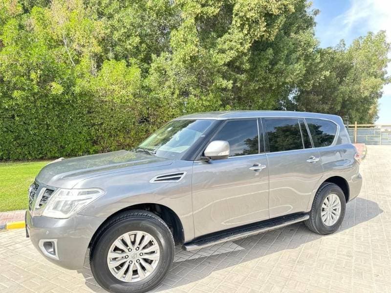 2018 Nissan Patrol thumbnail 6