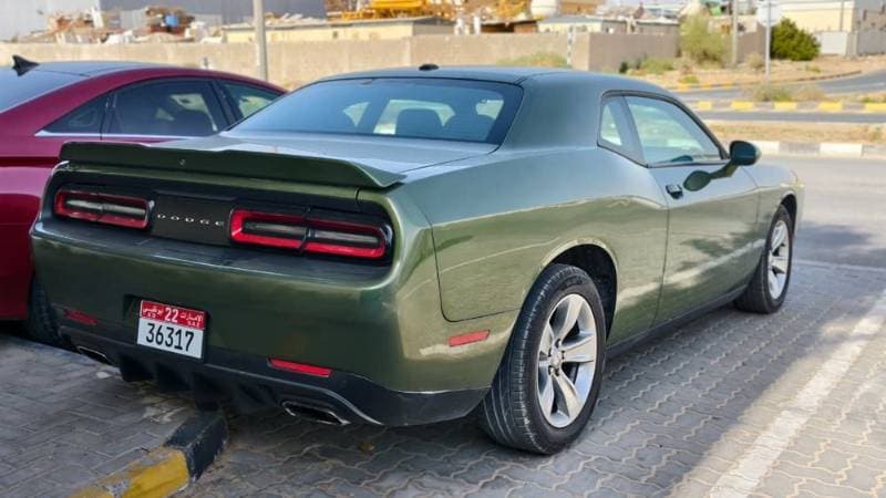2021 Dodge Challenger thumbnail 3