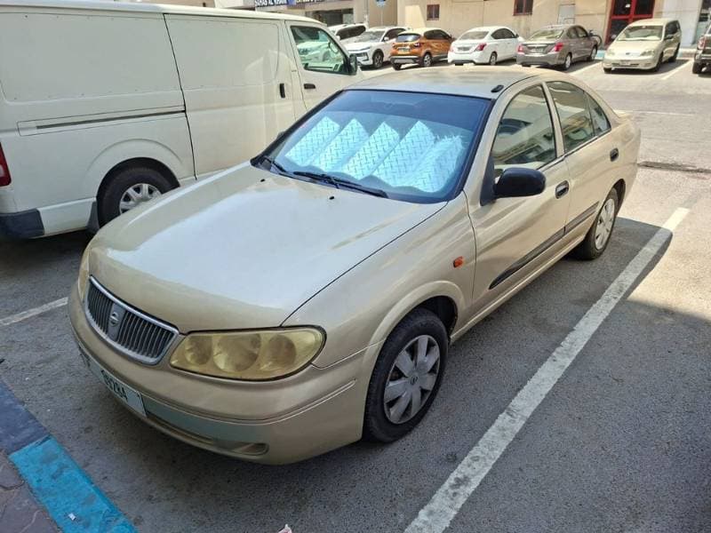 2004 Nissan Sunny thumbnail 3