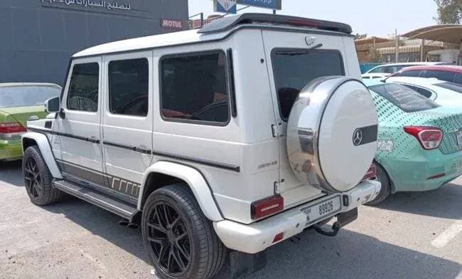 2016 Mercedes-Benz G 63 AMG thumbnail 2