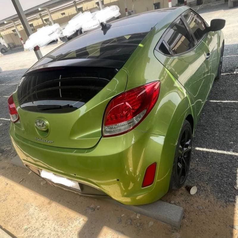 2014 Hyundai Veloster thumbnail 3