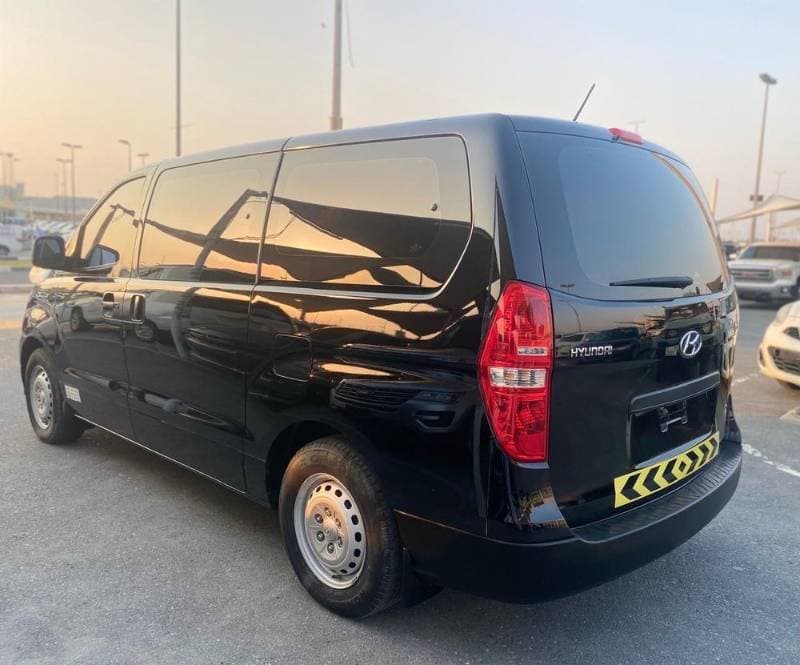 2020 Hyundai H1 thumbnail 4