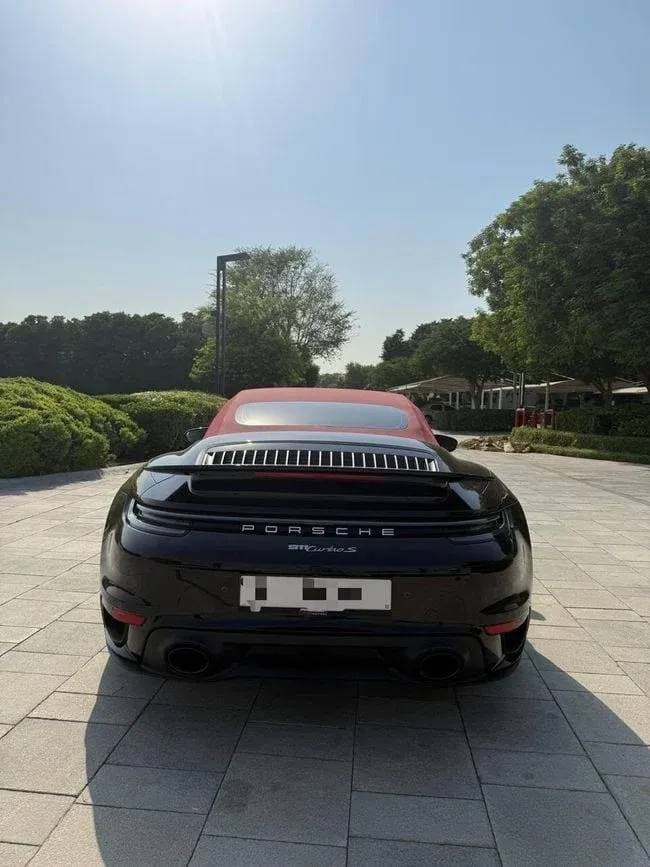 2024 Porsche 911 thumbnail 2