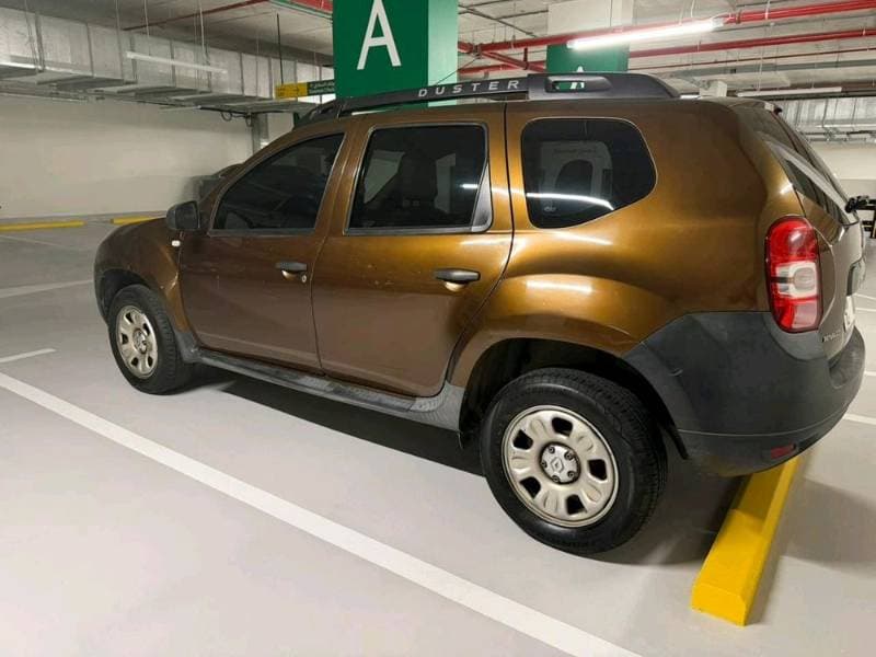 2015 Renault Duster thumbnail 5