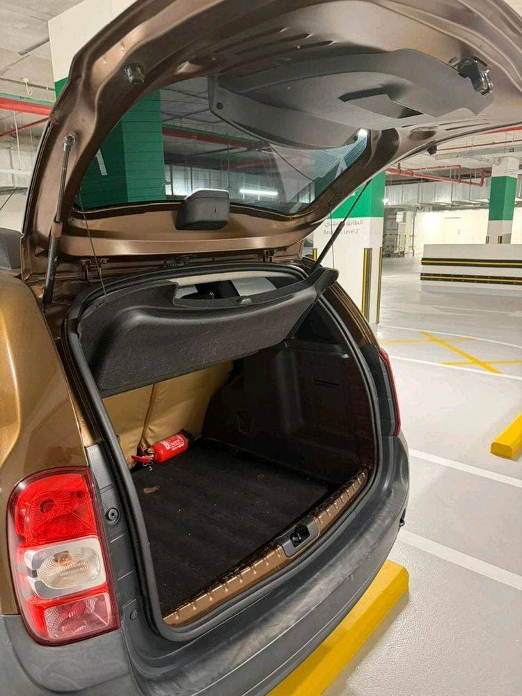 2015 Renault Duster thumbnail 2
