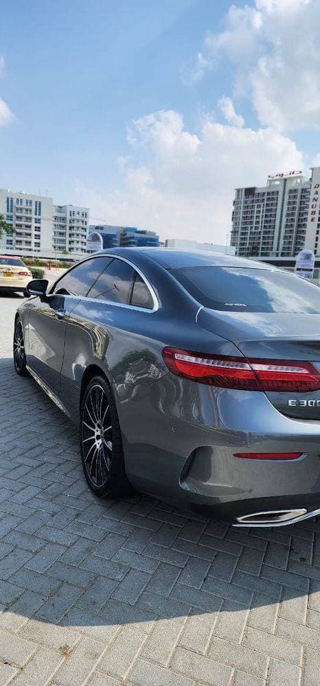 2019 Mercedes-Benz E-Class thumbnail 2