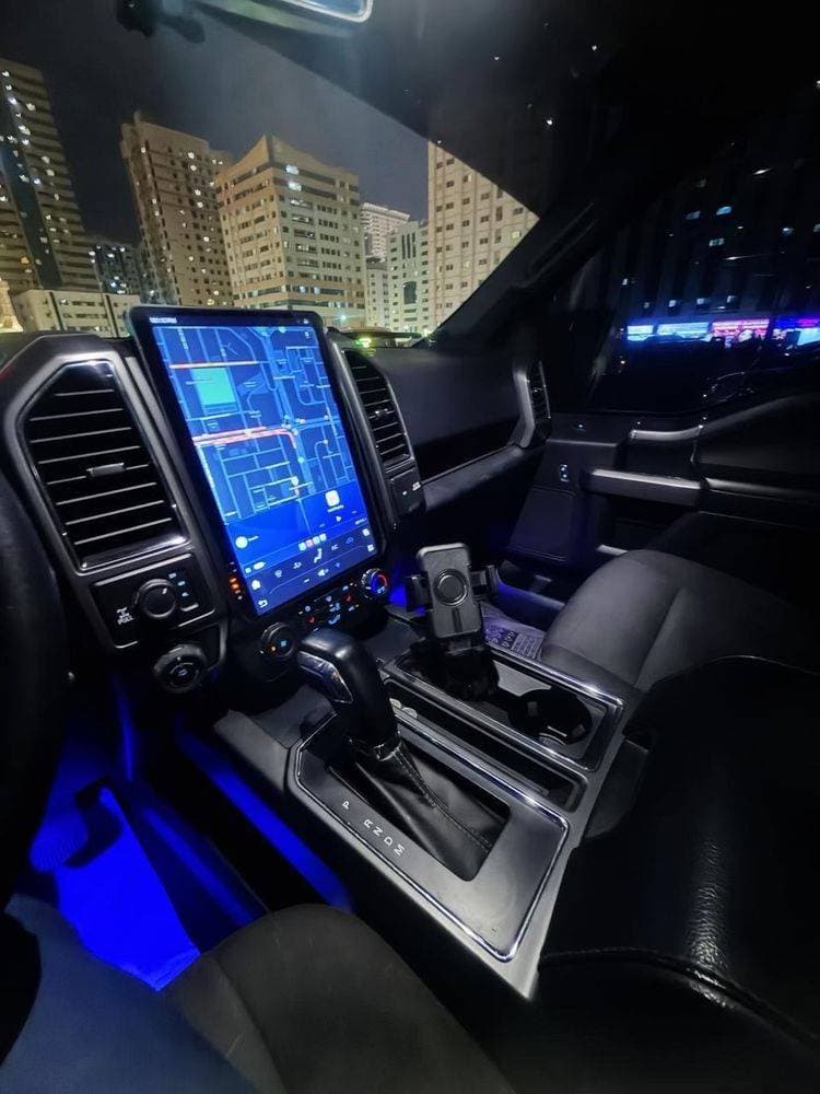 2020 Ford F-150 Raptor thumbnail 2