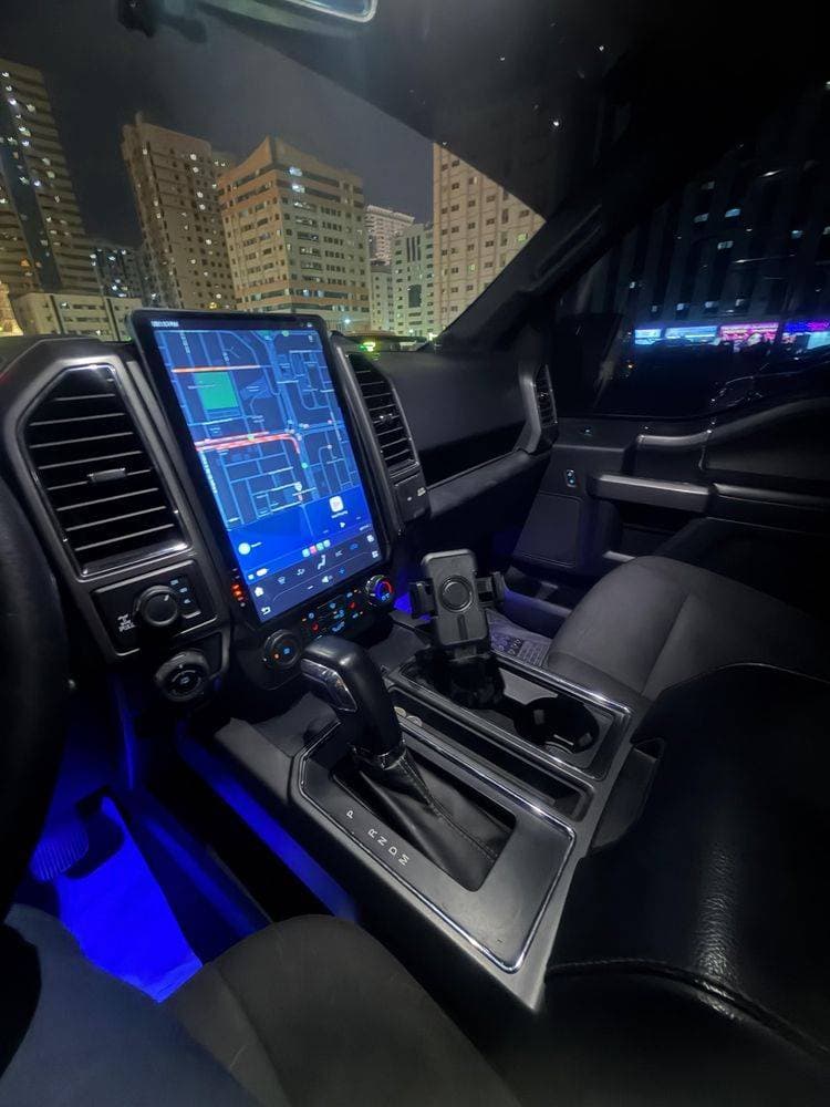 2020 Ford F-150 Raptor thumbnail 3