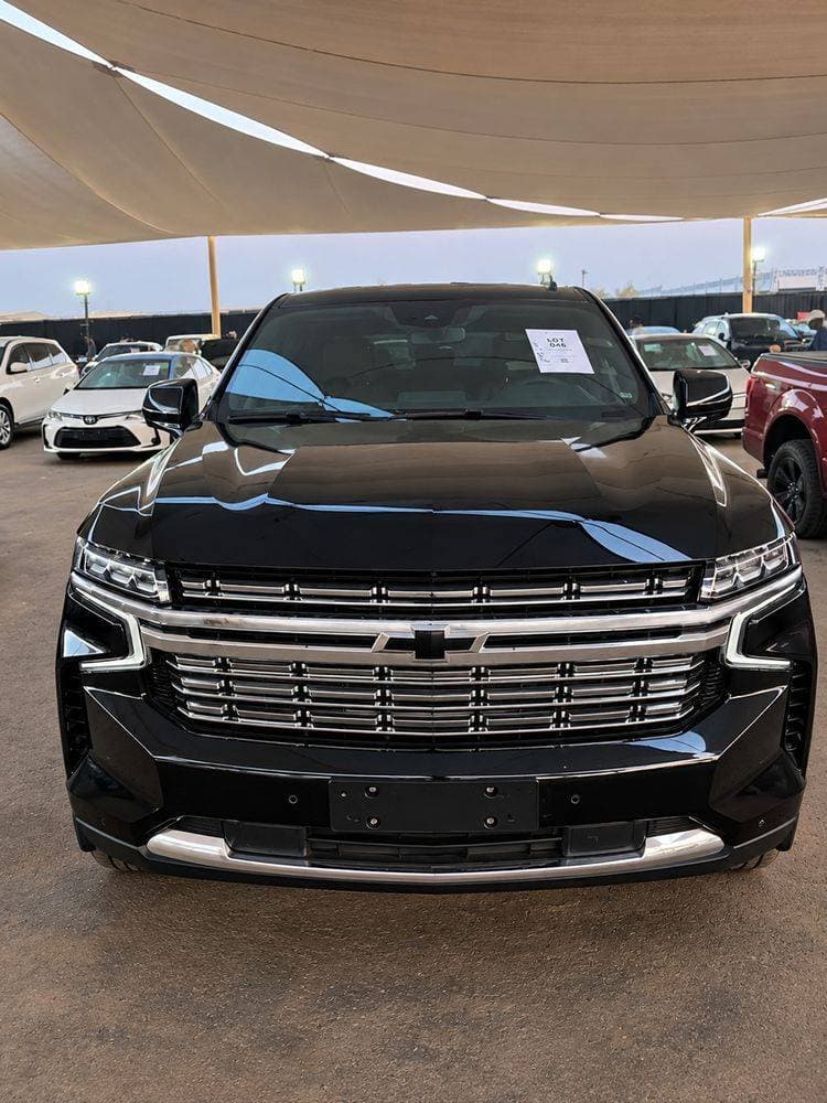 2023 Chevrolet Tahoe thumbnail 2