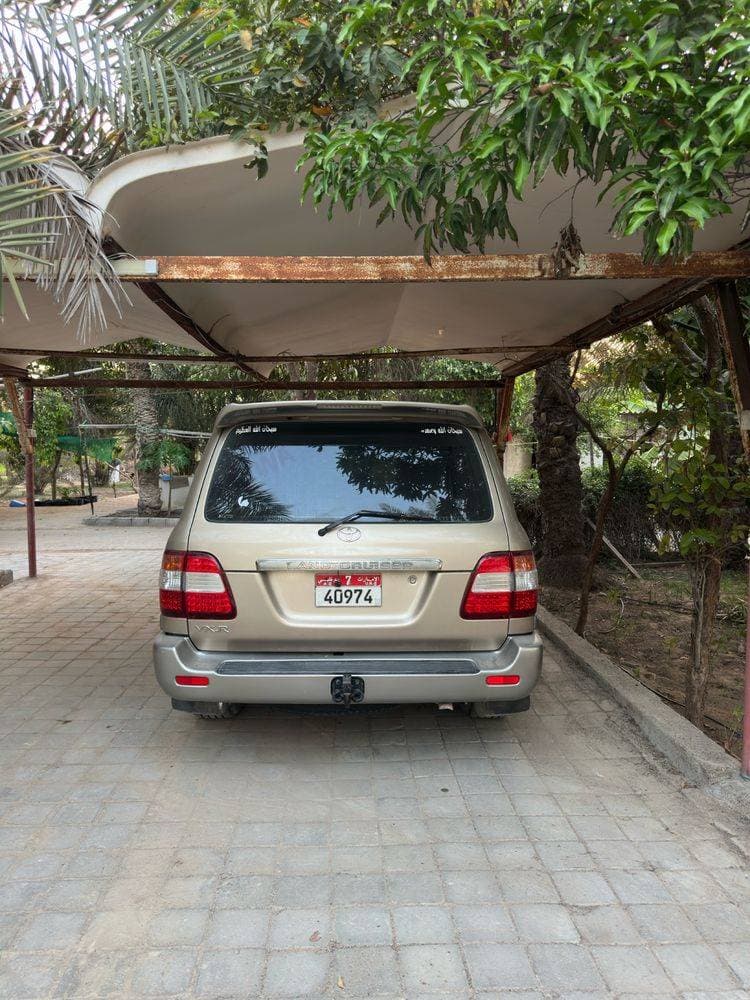 2000 Toyota Land Cruiser thumbnail 2
