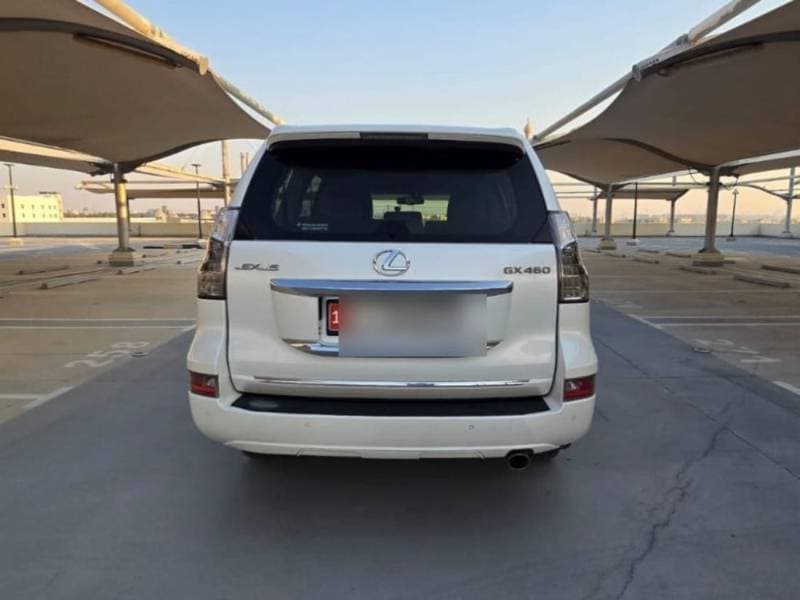 2015 Lexus GX 460 thumbnail 3