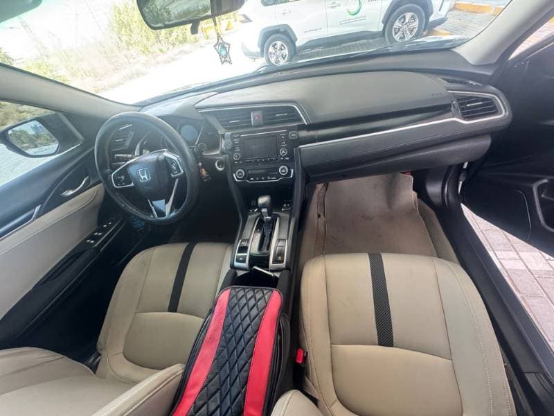 2020 Honda Civic thumbnail 5