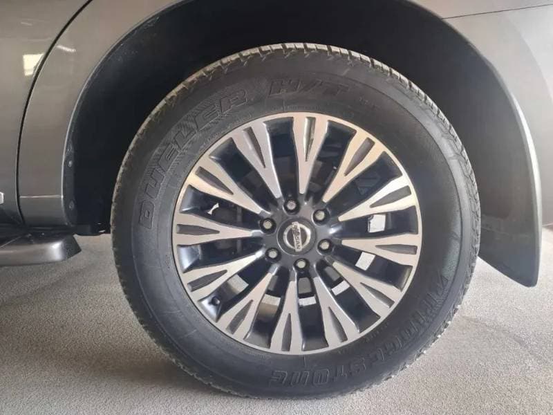 2018 Nissan Patrol thumbnail 6