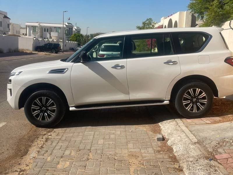 2021 Nissan Patrol thumbnail 5