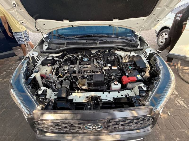 2023 Toyota Corolla Cross thumbnail 4