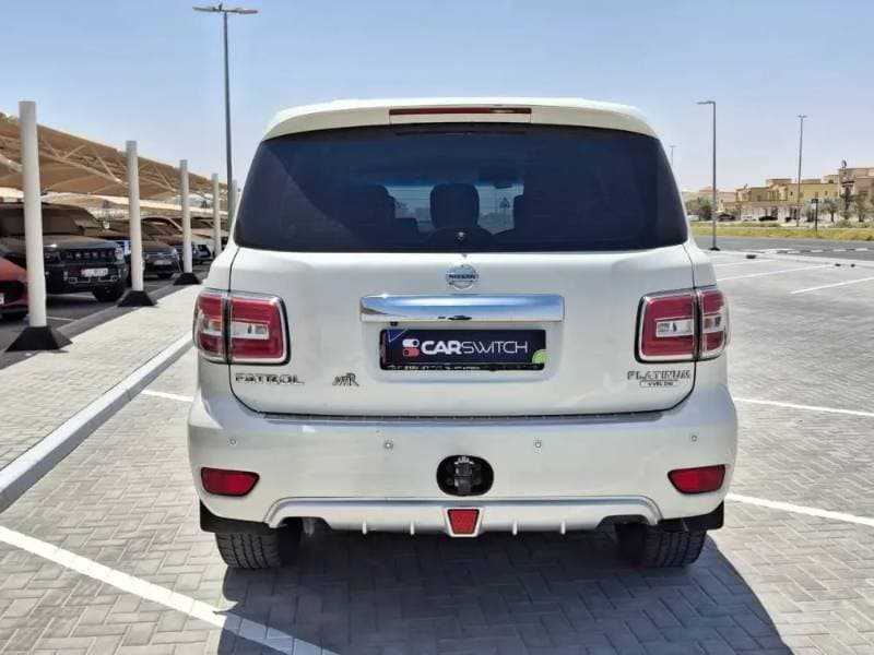 2017 Nissan Patrol thumbnail 6