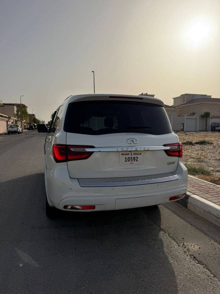 2024 Infiniti QX80 thumbnail 2