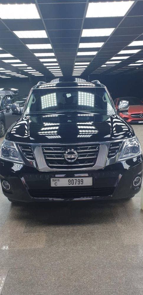 2016 Nissan Patrol thumbnail 2