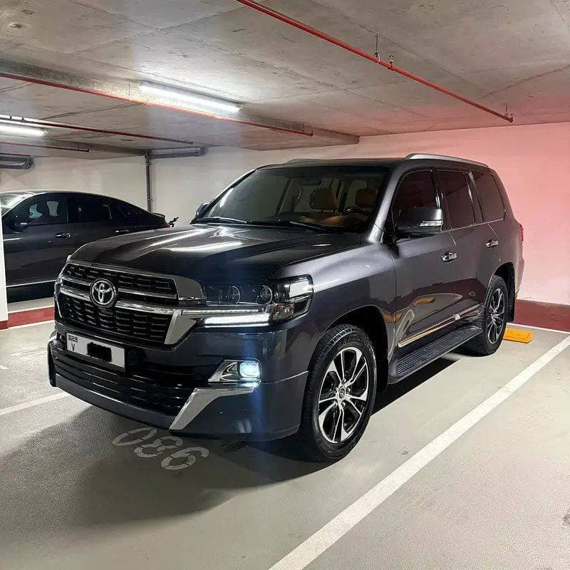 2021 Toyota Land Cruiser