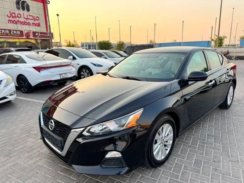 2020 Nissan Altima thumbnail 2