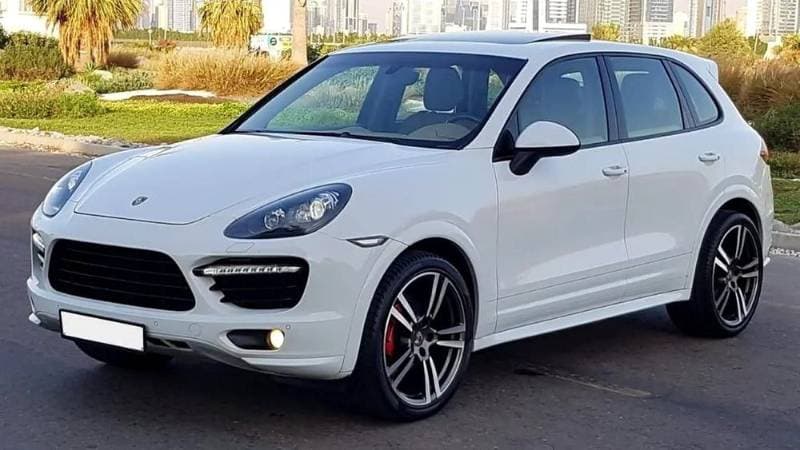 2014 Porsche Cayenne thumbnail 2