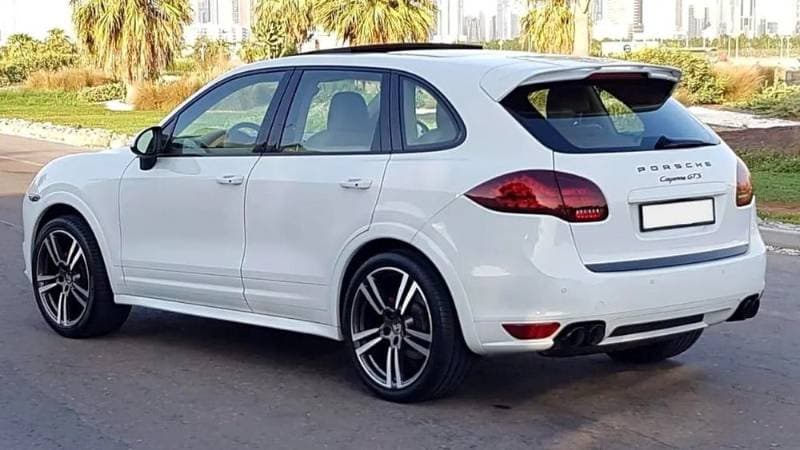 2014 Porsche Cayenne thumbnail 4