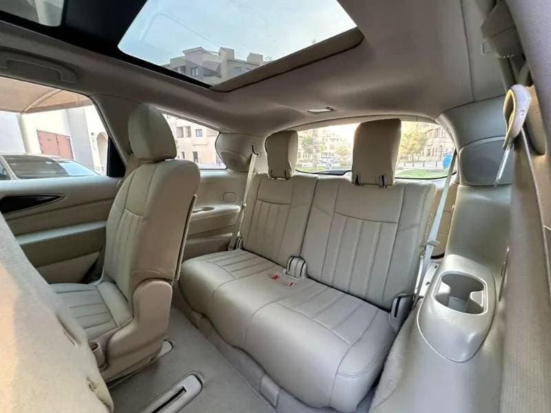 2013 Infiniti JX35 thumbnail 2