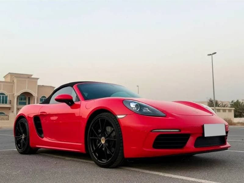 2021 Porsche 718 thumbnail 2