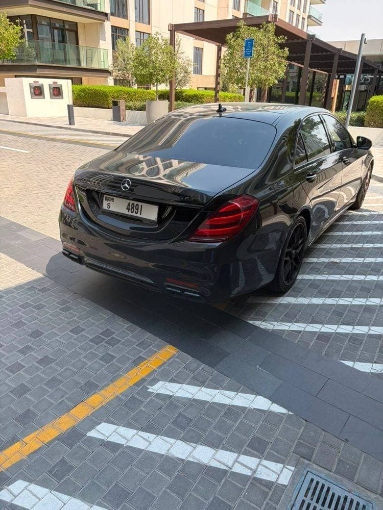 2019 Mercedes-Benz S-Class thumbnail 2