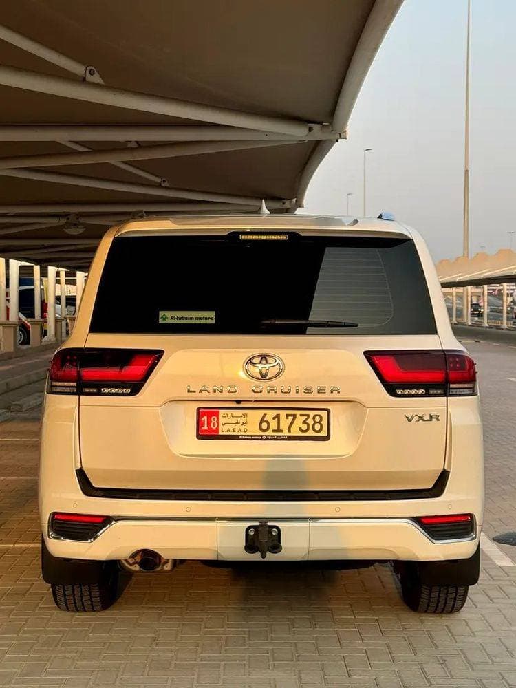 2023 Toyota Land Cruiser thumbnail 5