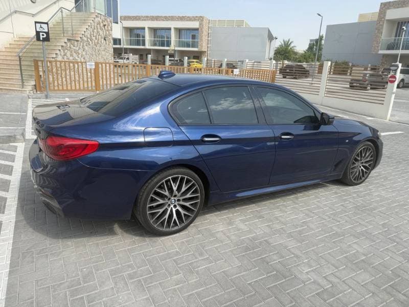 2018 BMW 5 Series Sedan thumbnail 5