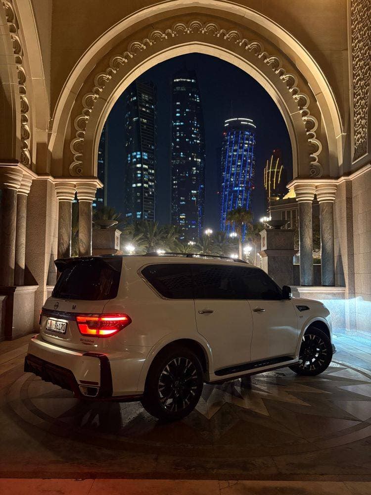 2022 Nissan Patrol thumbnail 2