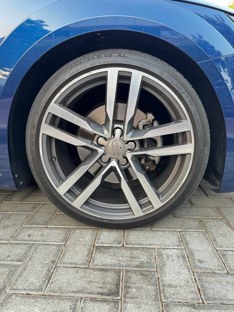 2016 Audi TT Coupe thumbnail 5