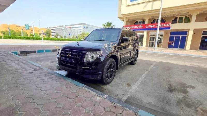 2020 Mitsubishi Pajero