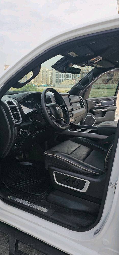 2022 RAM 1500 thumbnail 5