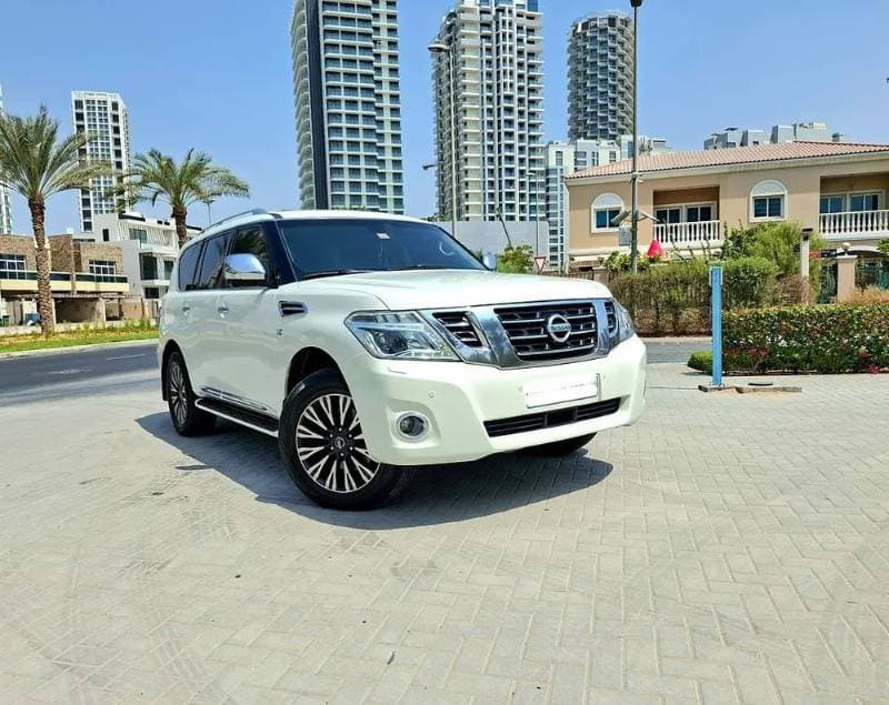 2016 Nissan Patrol thumbnail 2