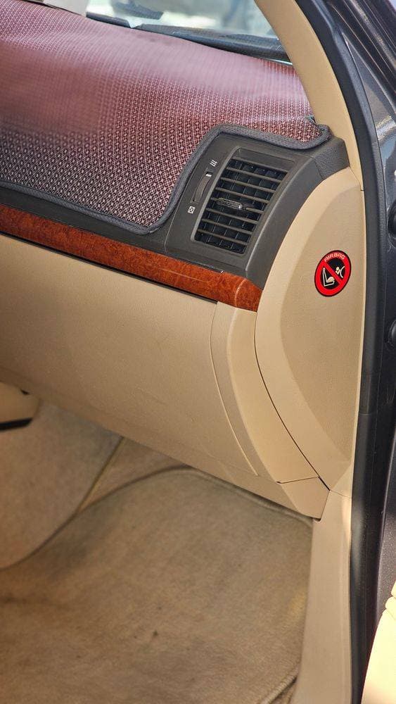 2013 Toyota Land Cruiser thumbnail 2