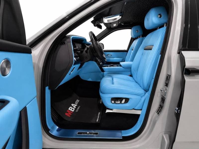 2025 Rolls Royce Cullinan thumbnail 5