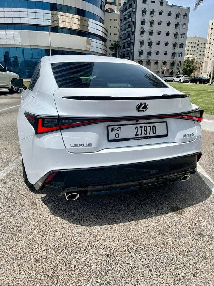 2022 Lexus IS 350 thumbnail 2