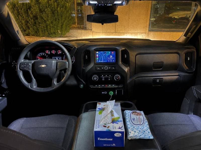 2023 Chevrolet Silverado thumbnail 5