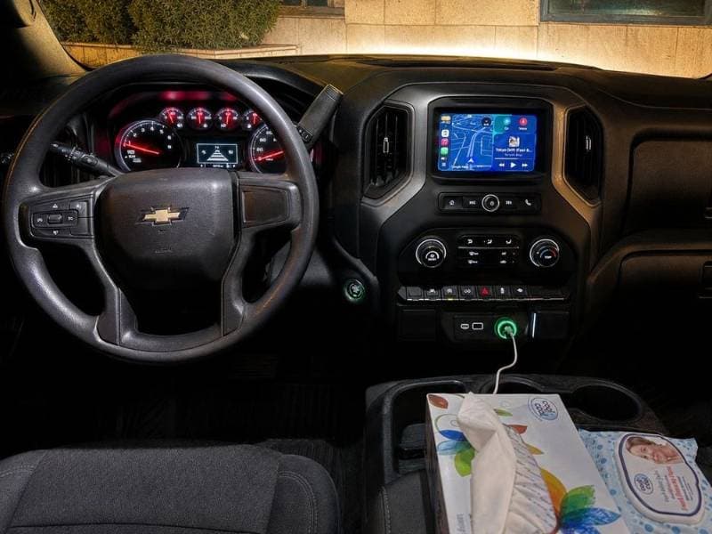 2023 Chevrolet Silverado thumbnail 4