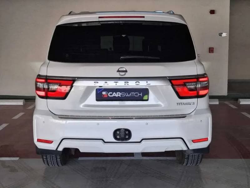 2020 Nissan Patrol thumbnail 6