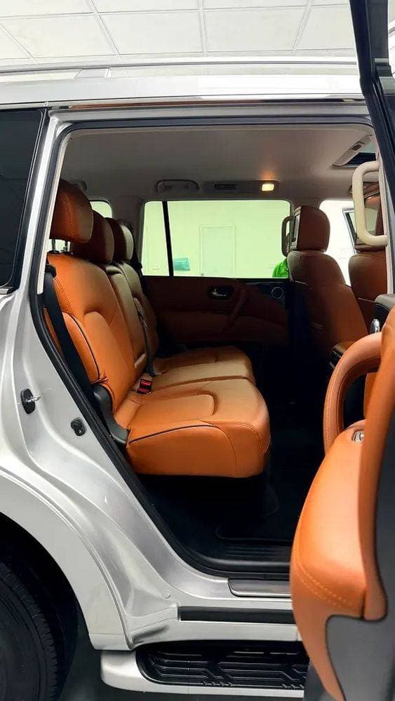 2021 Nissan Patrol thumbnail 3