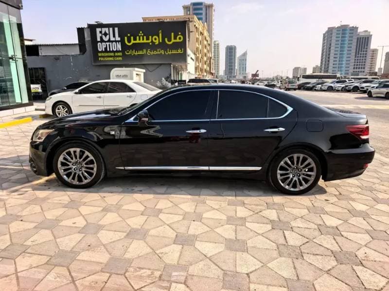 2014 Lexus LS-Series thumbnail 4